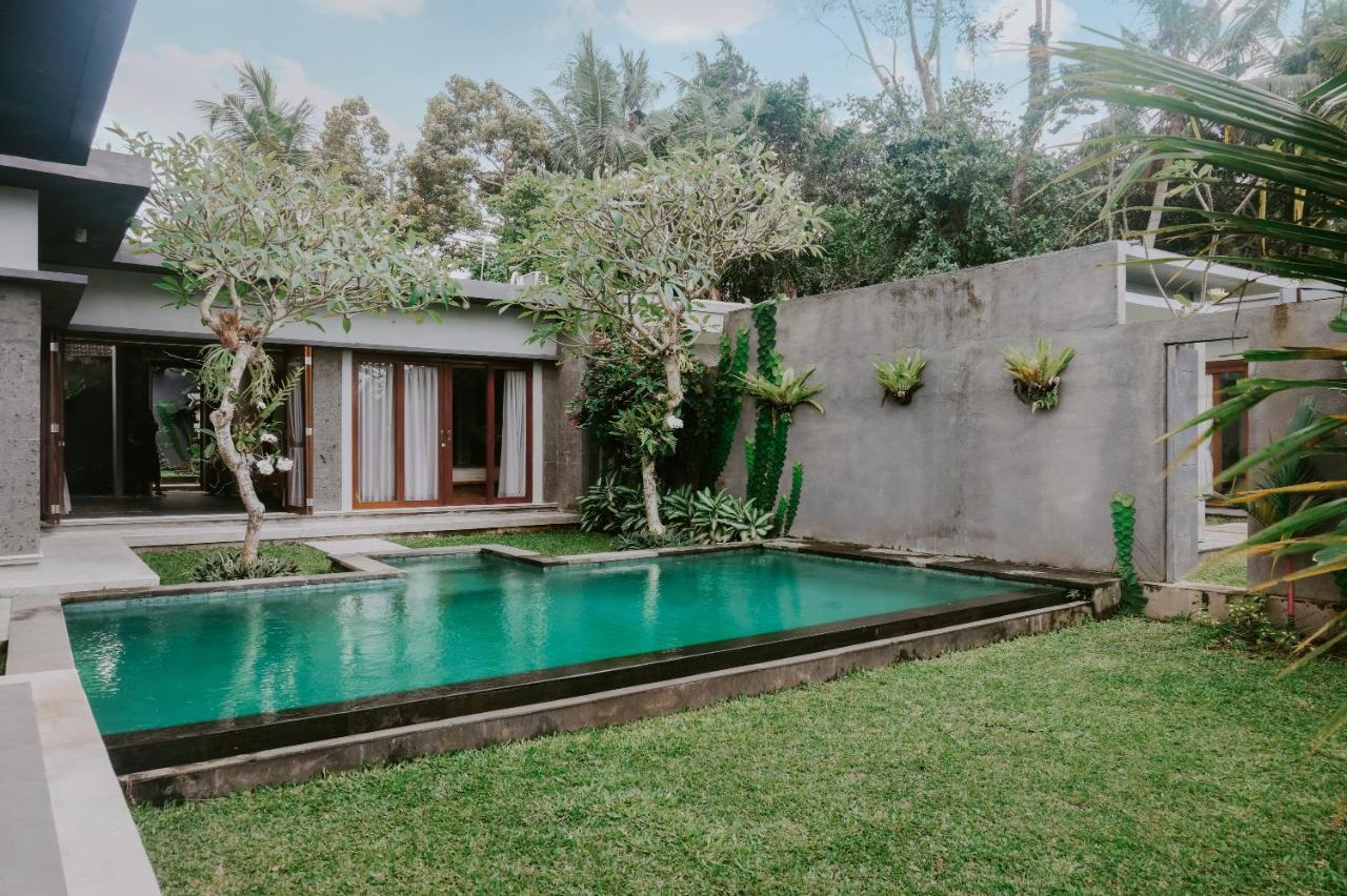 Anggira Villa Ubud Exterior foto